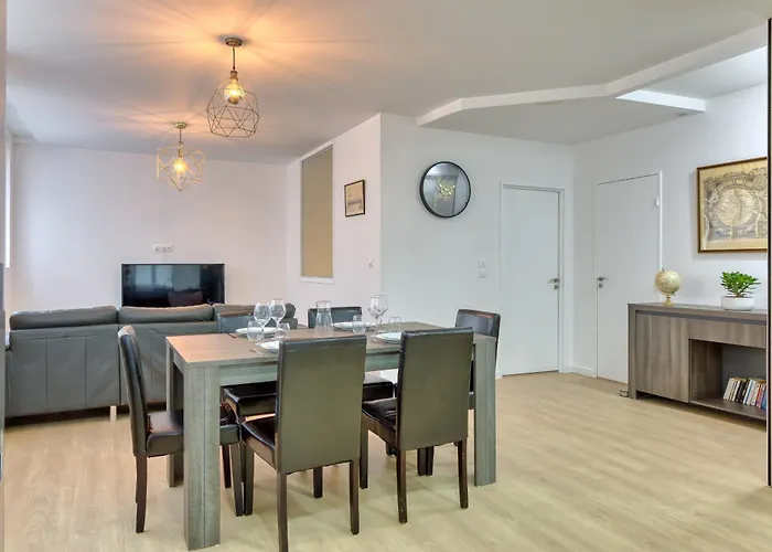 L'explorateur - Entierement Refait - Hyper Centre