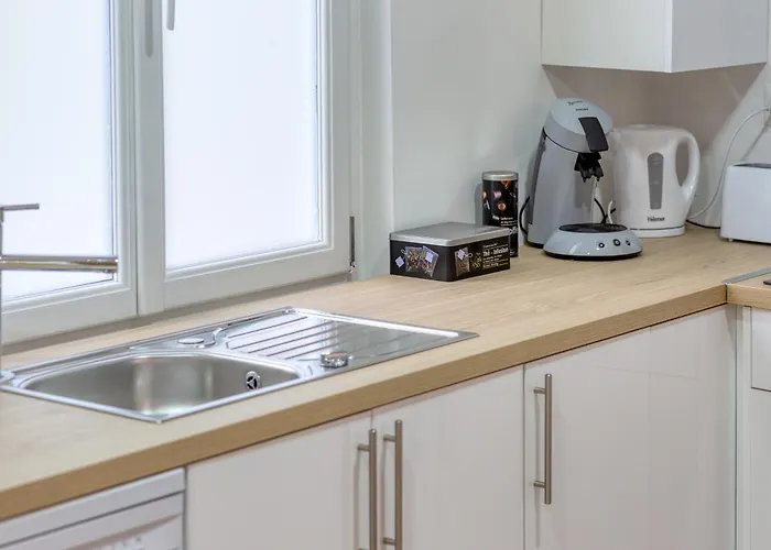 L'explorateur - Entierement Refait - Hyper Centre Apartment *